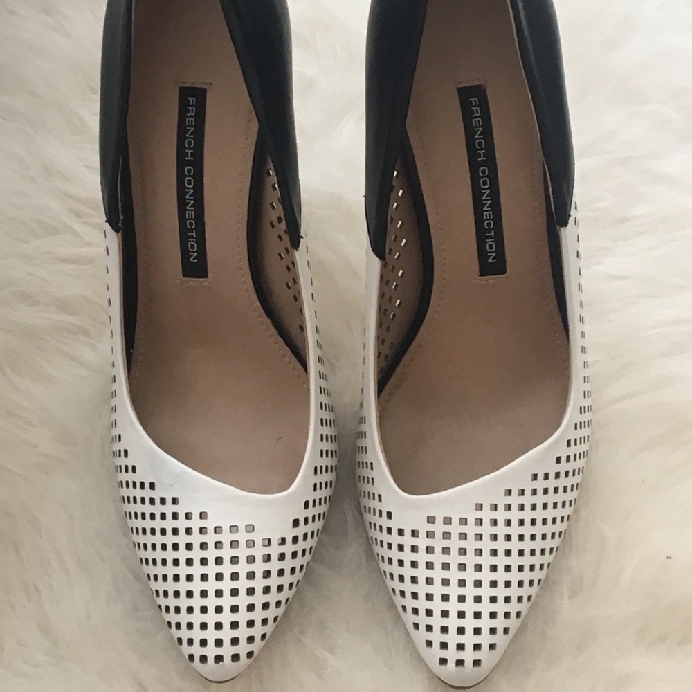 French connection Maya perforated pump size 8.5